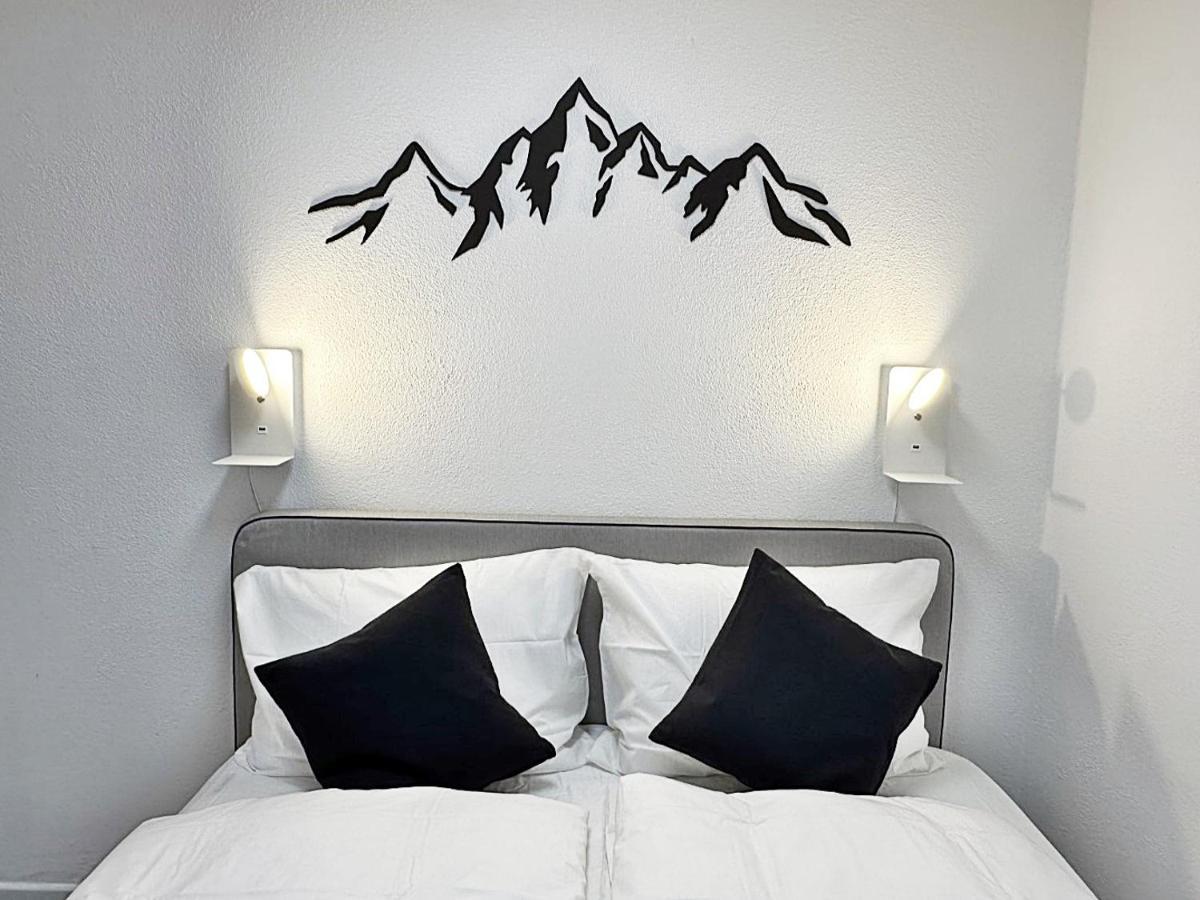 Kleines Juwel, Zentral, Mit Garage Und Pool - Cb102 Apartment St. Moritz Ngoại thất bức ảnh