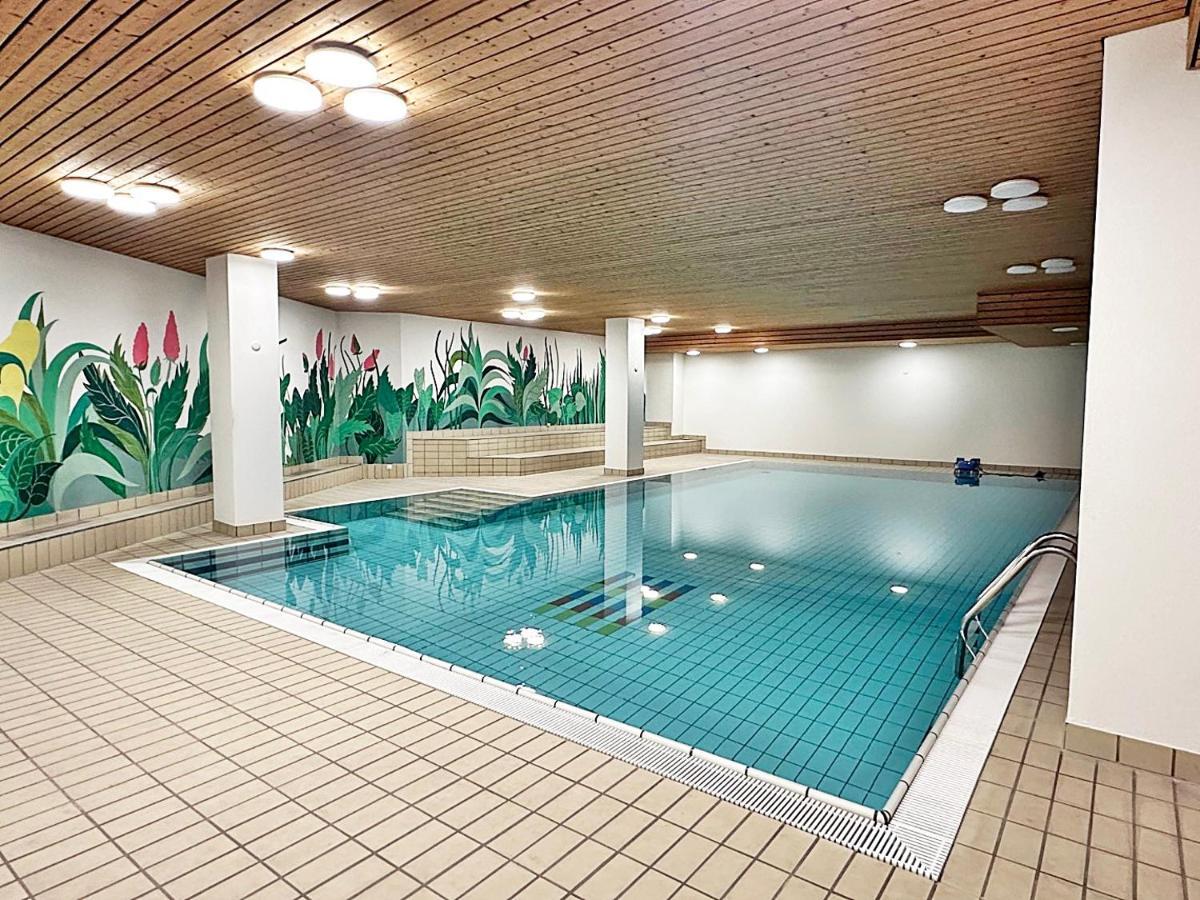 Kleines Juwel, Zentral, Mit Garage Und Pool - Cb102 Apartment St. Moritz Ngoại thất bức ảnh